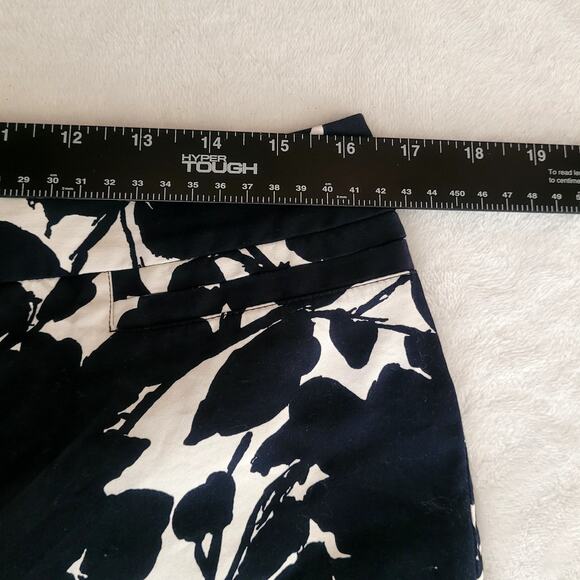 Lafayette 148 New York Sz 10 Midnight Blue Floral Capri Pants Work Office Casual - Picture 8 of 10